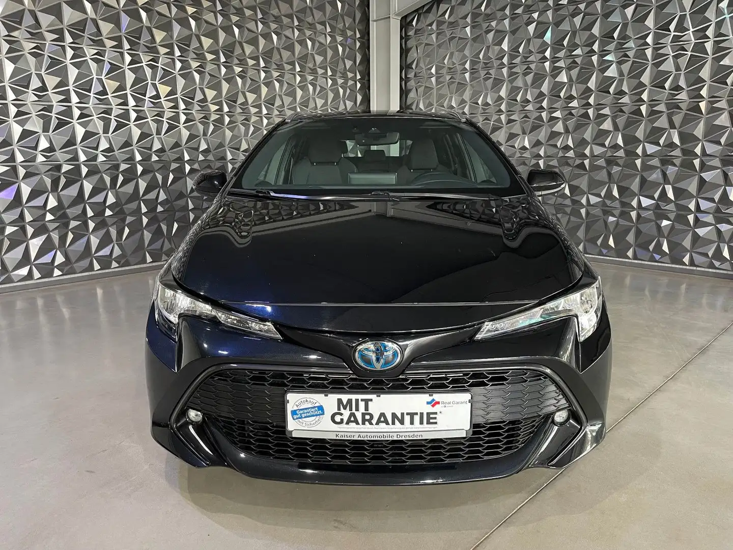 Toyota Corolla Touring*LED*Automatik*PDC+Kamera*Hybrid* Schwarz - 2