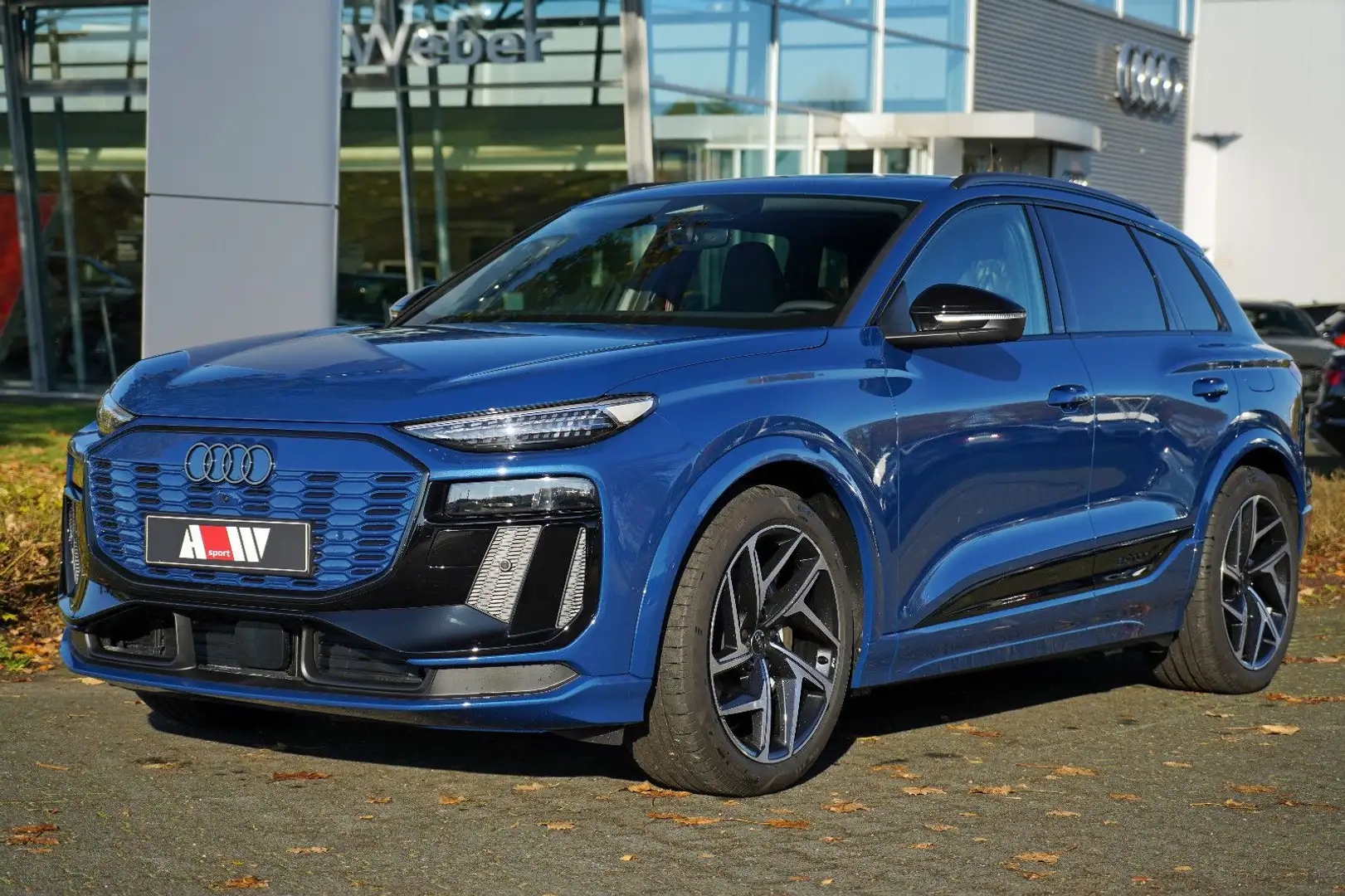 Audi Q6 e-tron AHK B&O PANO TECH PRO 2x S-LINE ARHUD Blau - 2