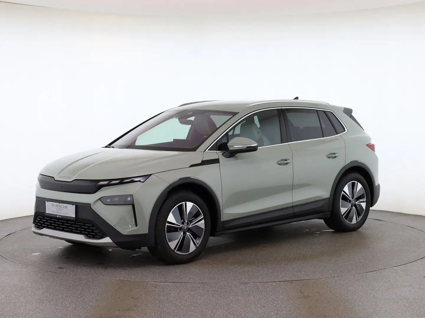 Skoda Elroq 85 Grün - 1