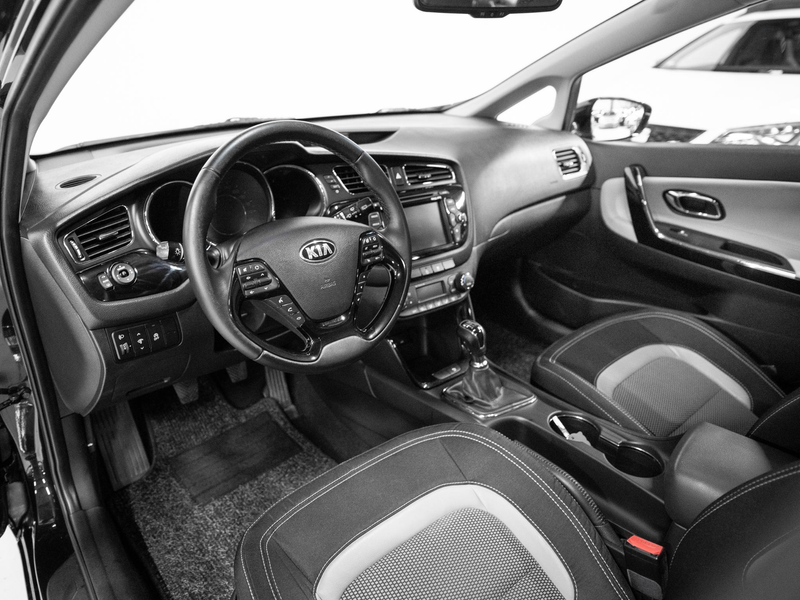Kia Ceed SW / cee'd SW Sportswagon 1.6 GDI Business Pack Trekhaak Cruise — photo 3