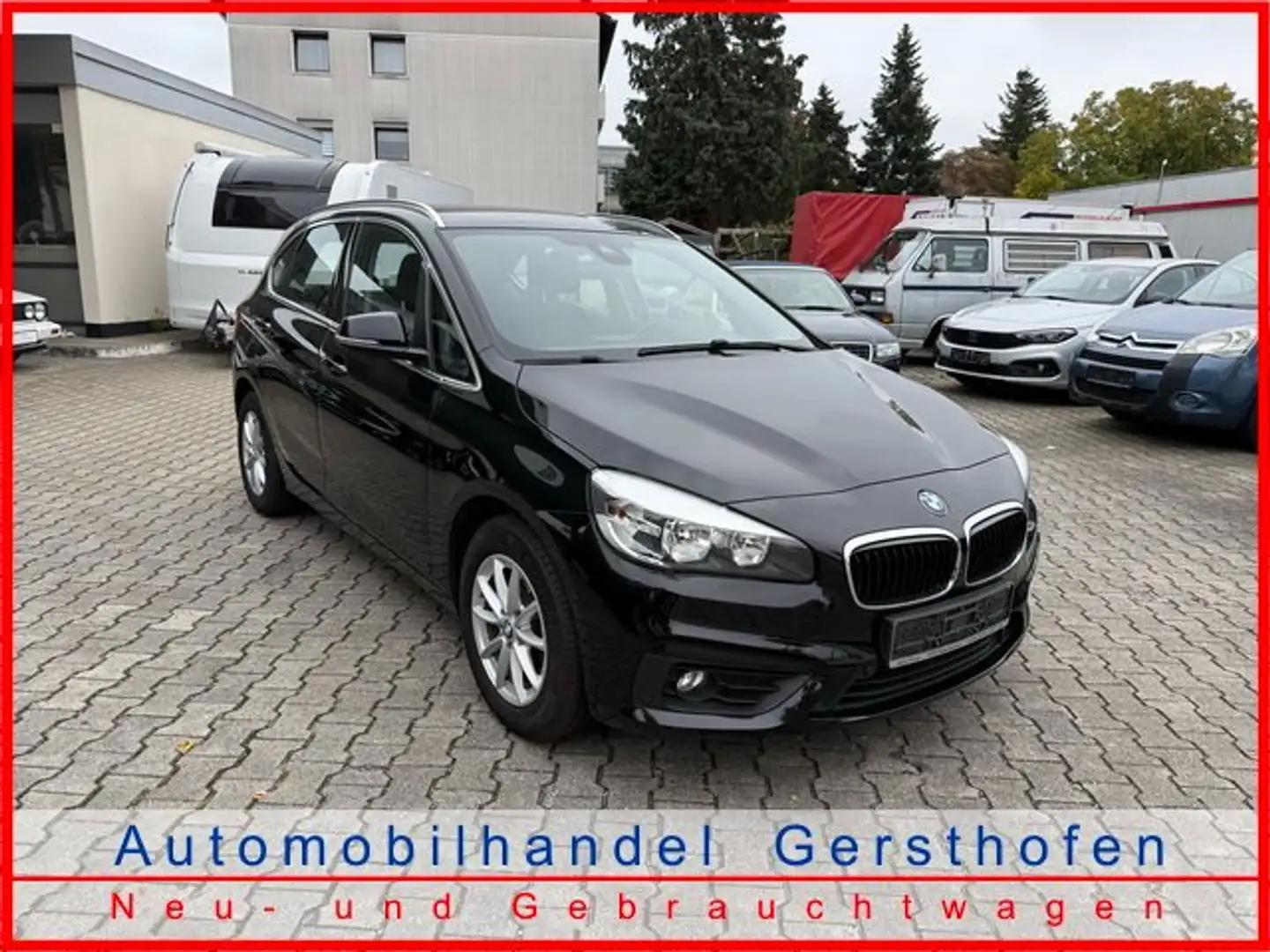 BMW 218 218i Active Tourer Schwarz - 2