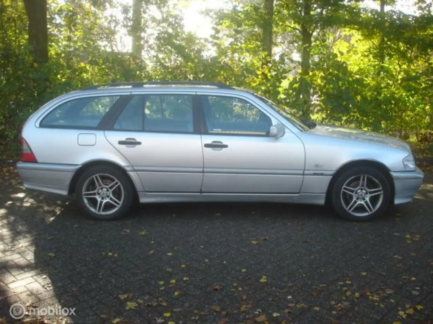 Mercedes-Benz C 220 Combi CDI 92 KW Automaat Airco Cruise Gris - 2