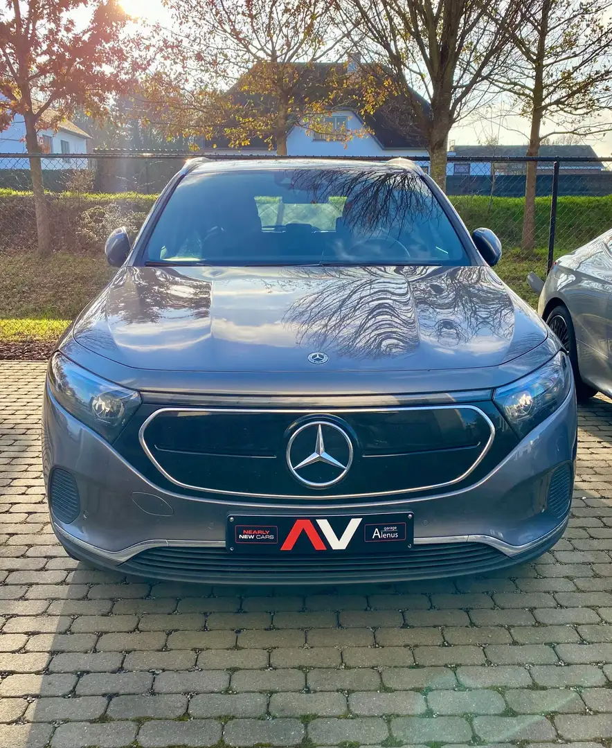 Mercedes-Benz EQA 300 4Matic LUXURY Dodehoek/Leder/AugmRealtyNavi/Trekh. Grijs - 2