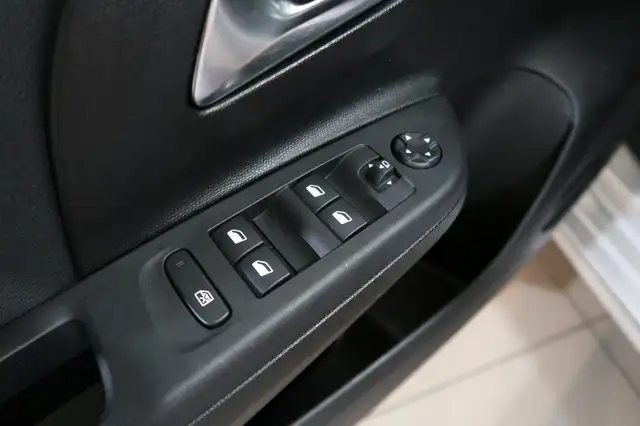 Opel Corsa view 28
