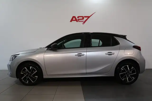 Opel Corsa view 3