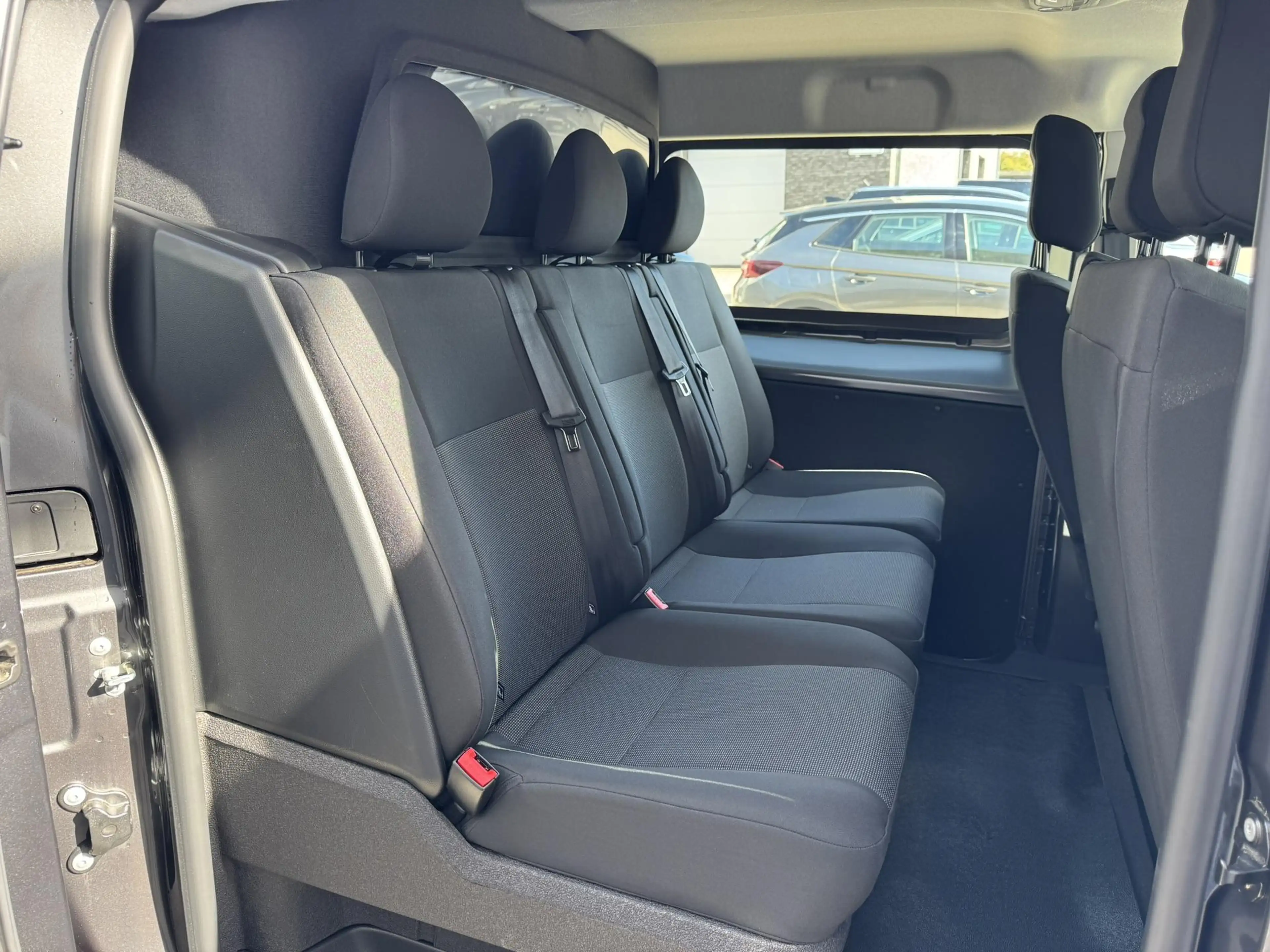 Opel Vivaro 2.2TD 180PK AUT. DUB CAB 6 ZIT CAMERA/CARPLAY/PARK — photo 9