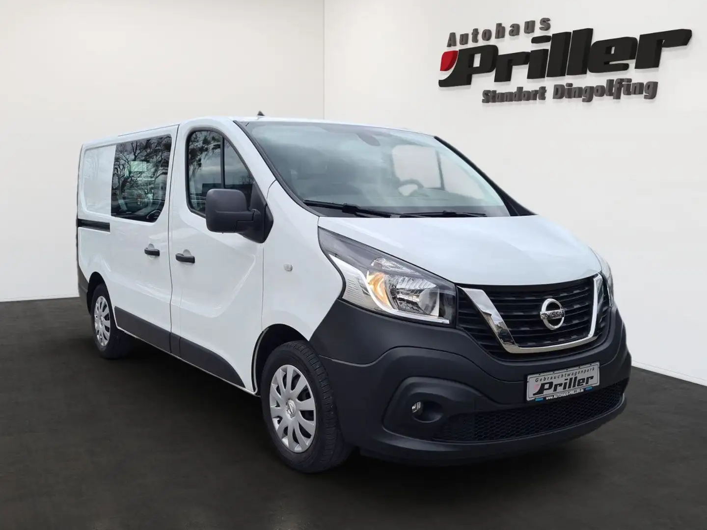 Nissan NV300 Kasten L1H1 2,7t COMFORT/Kamera/AHK/SHZ/ Alb - 2