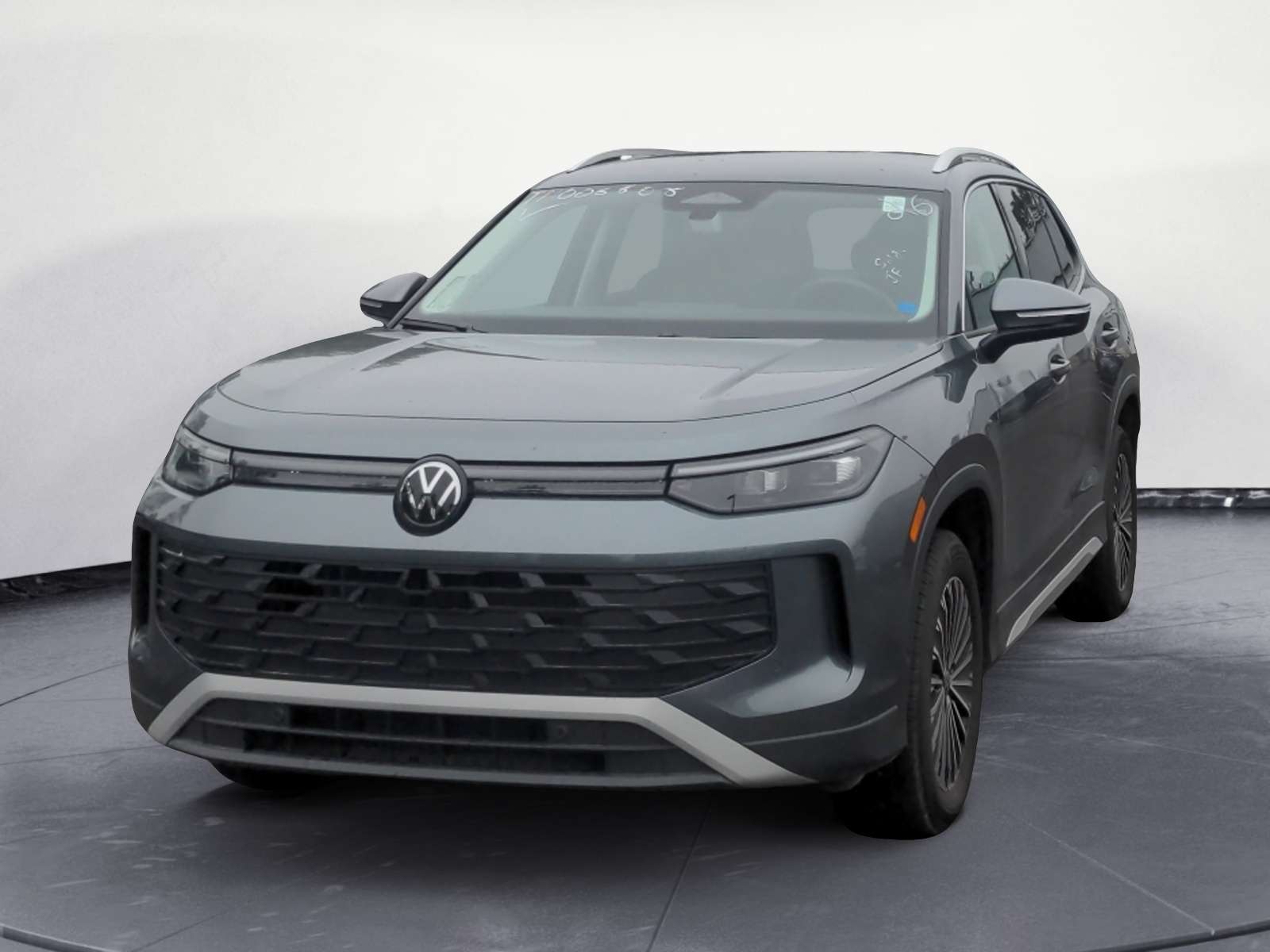 Gray 2026 Volkswagen Tiguan SUV / Crossover 8-Speed Automatic