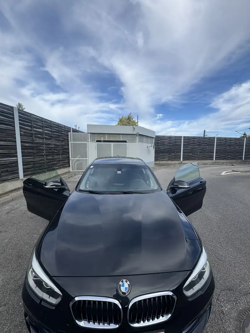 BMW 116 116i Sport Line Schwarz - 1