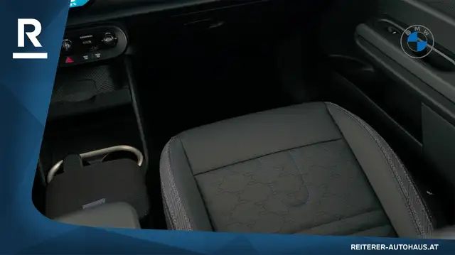 MINI Countryman view 25