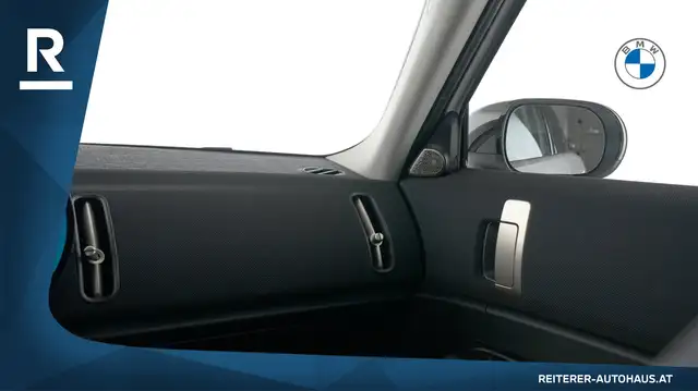 MINI Countryman view 24