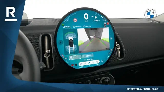 MINI Countryman view 19