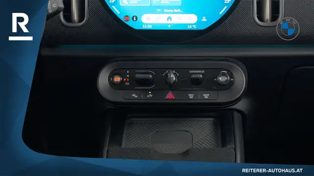 Mini Countryman view 15