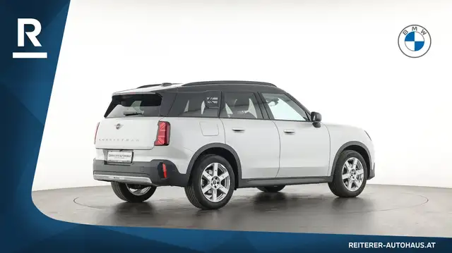 Mini Countryman view 6
