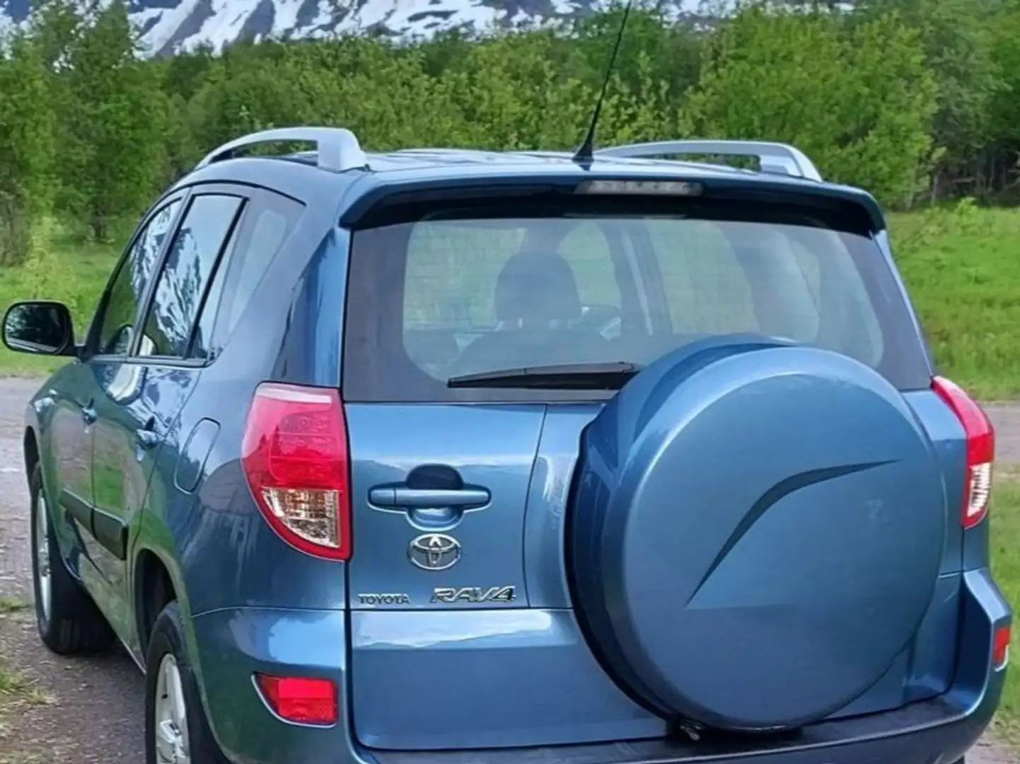Toyota RAV 4 RAV 4 2.2 D-4D 4x4 Sol Blauw - 2