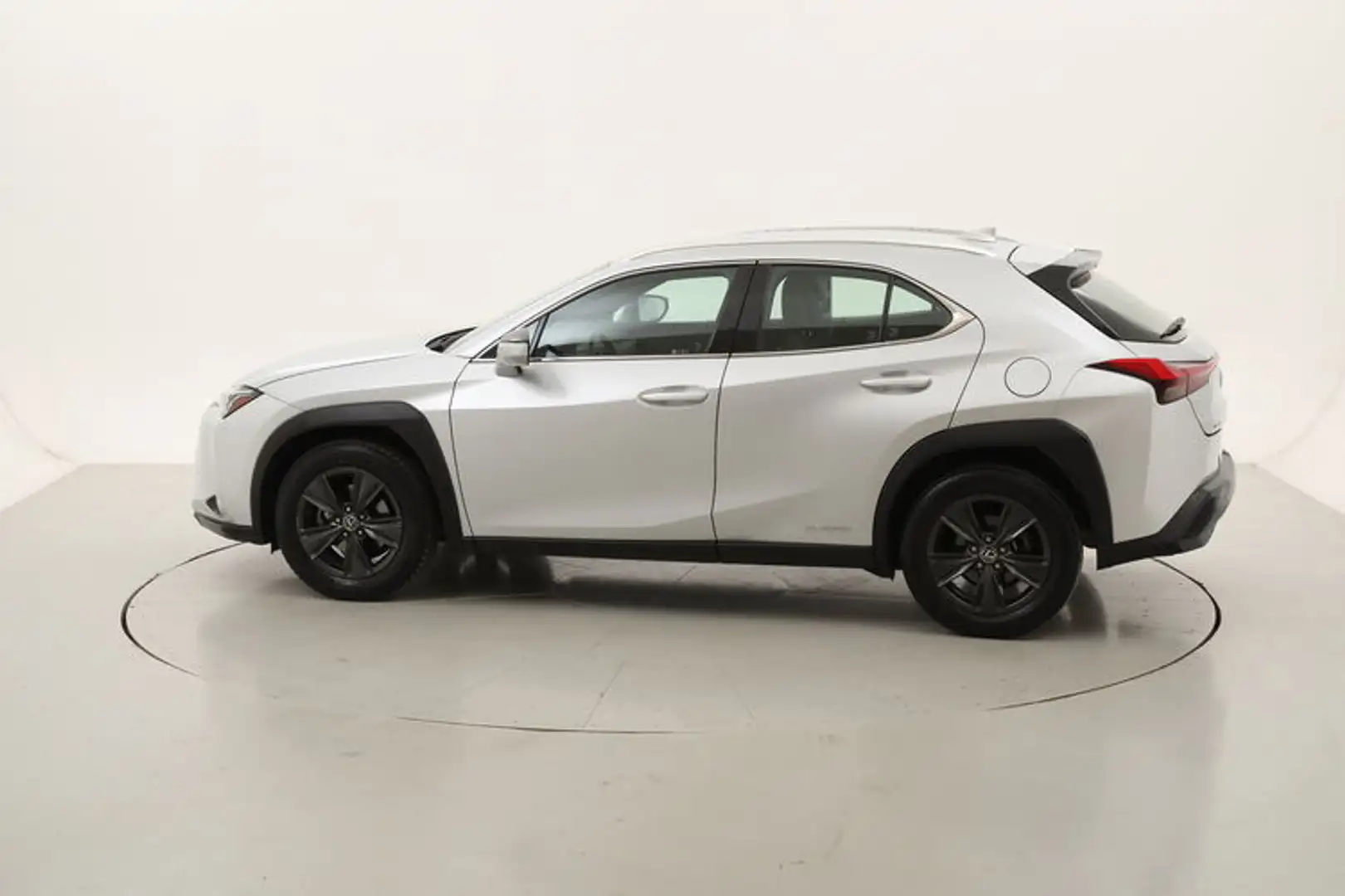 Lexus UX 250h Hybrid Executive 2.0 Full Hybrid 184CV Argento - 2