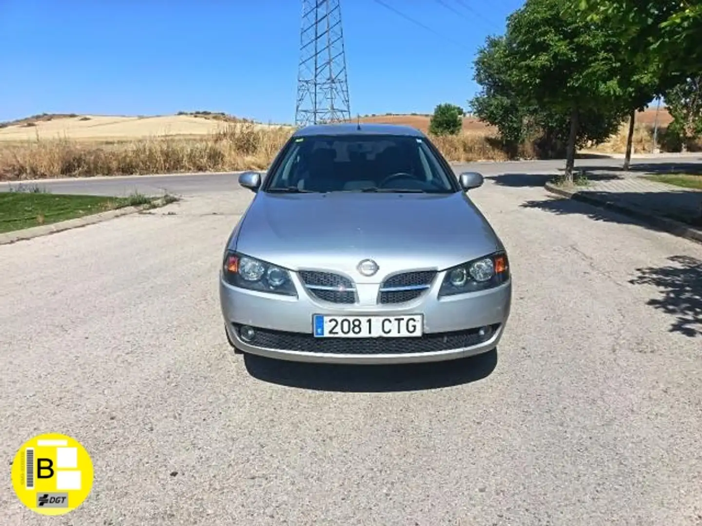 Nissan Almera 1.8 Acenta Gris - 2