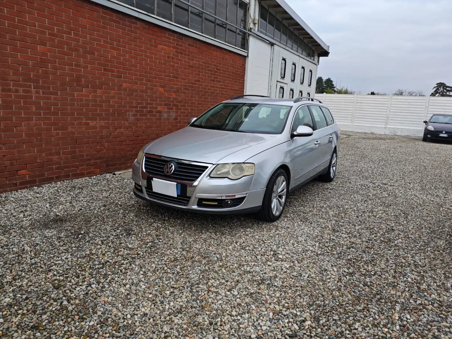 Volkswagen Passat Variant Passat VI 2.0 tdi Comfortline 4motion dpf Argento - 1