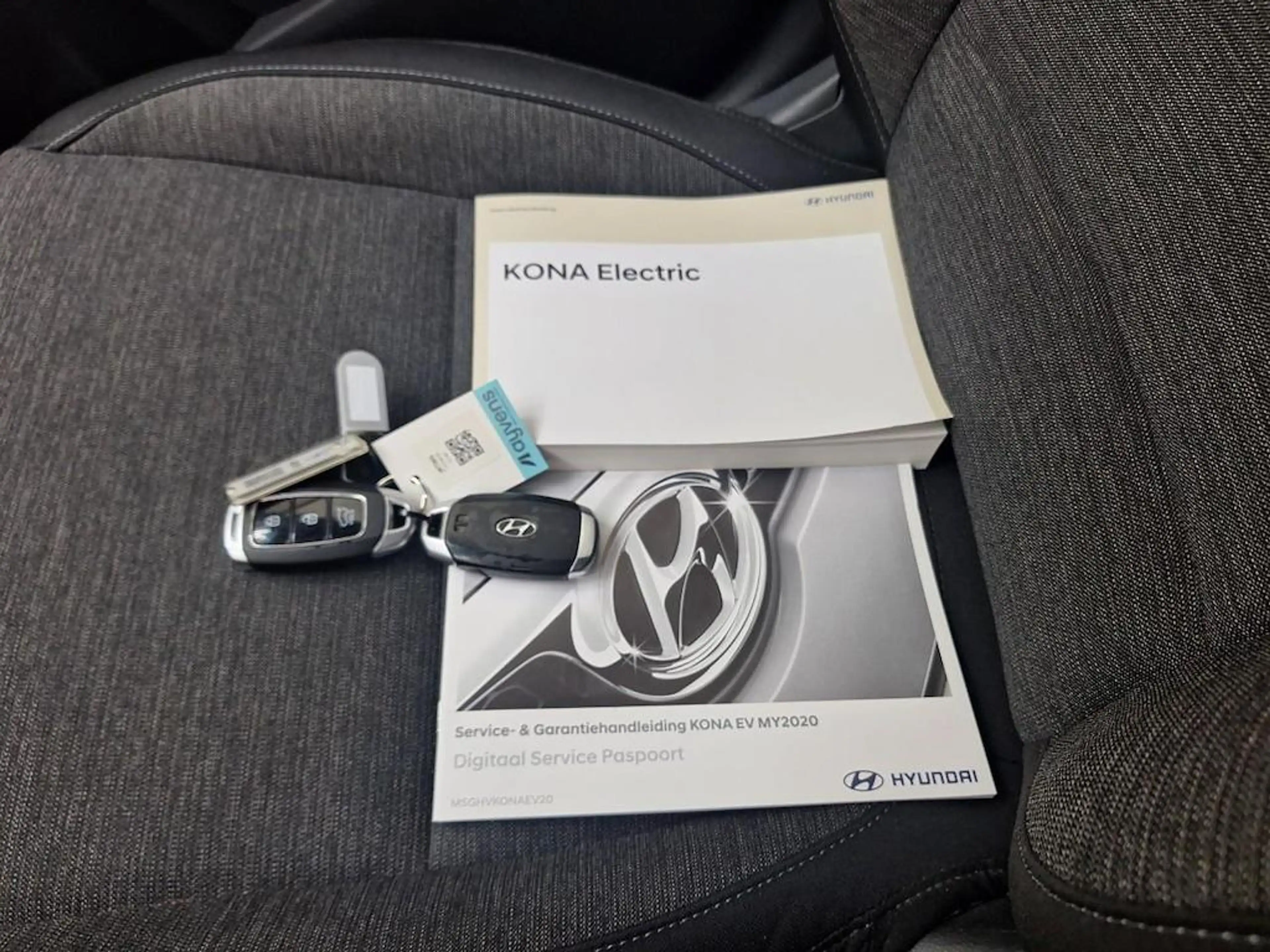 Hyundai KONA EV Comfort 64 kWh SOH 98,9 % | 3 Fase laden | Park — photo 11