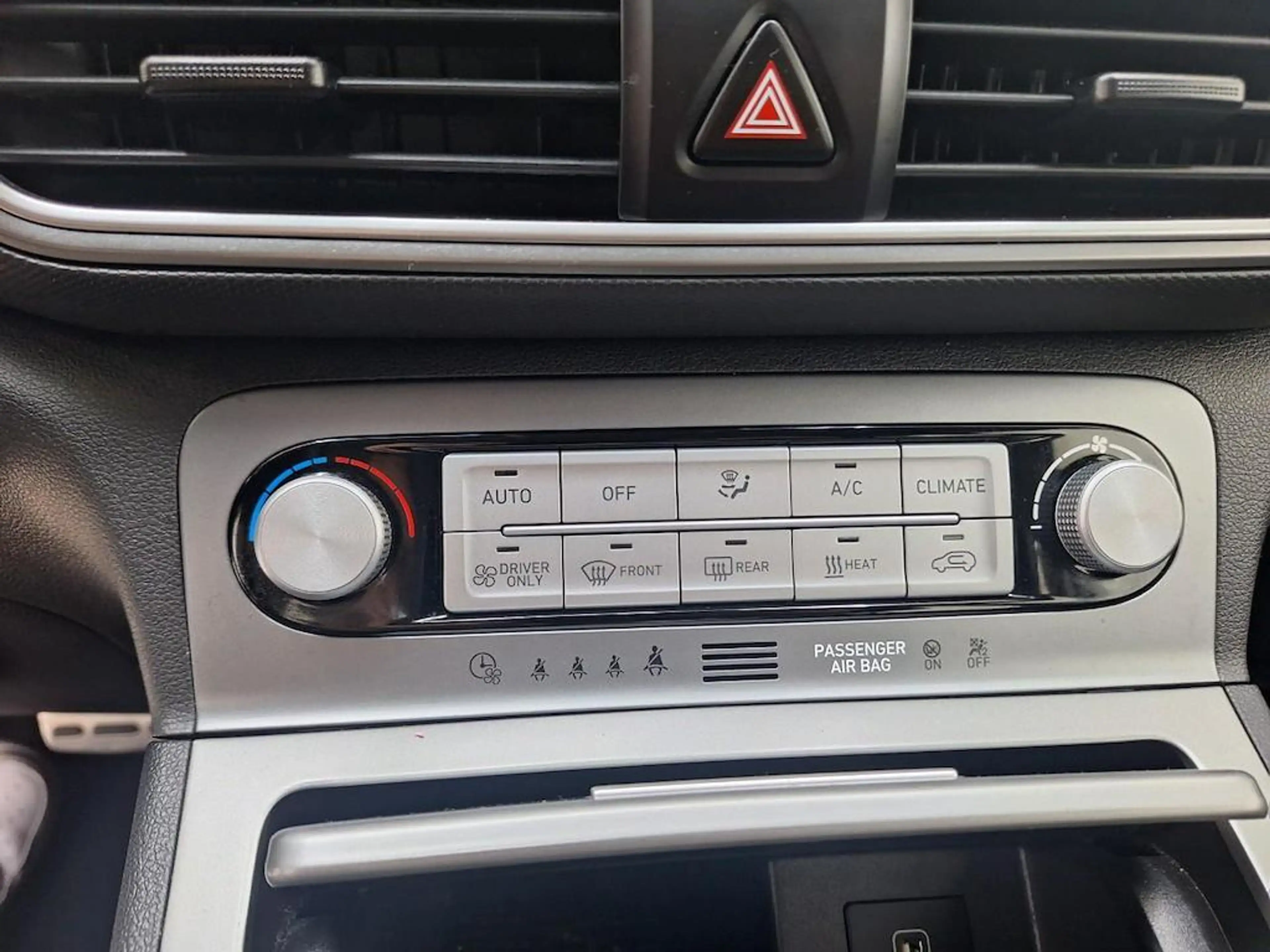 Hyundai KONA EV Comfort 64 kWh SOH 98,9 % | 3 Fase laden | Park — photo 10