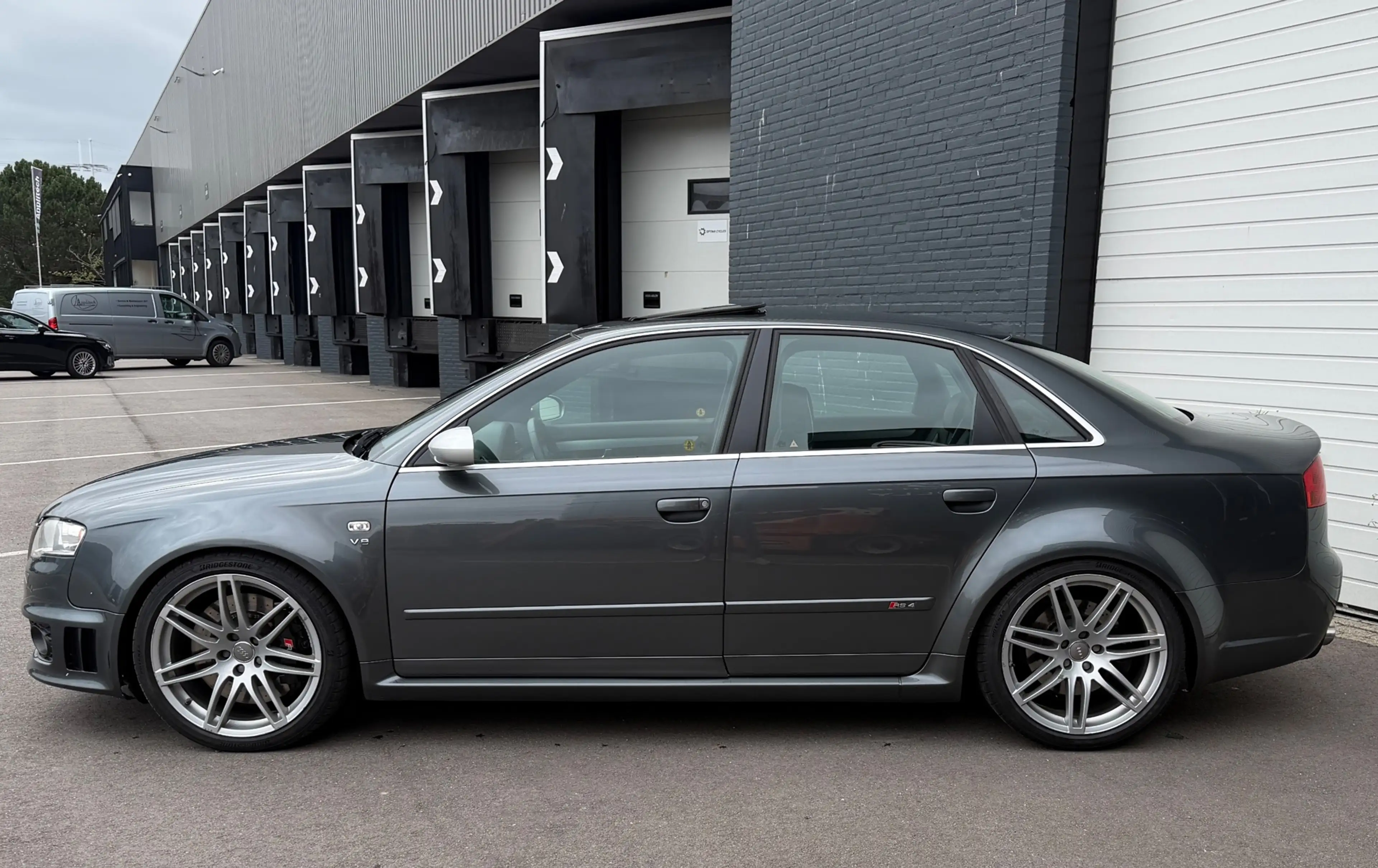 Audi RS4 A4 Limousine 4.2 V8 quattro B6 SCHUIFDAK/LEDER/STO — photo 3