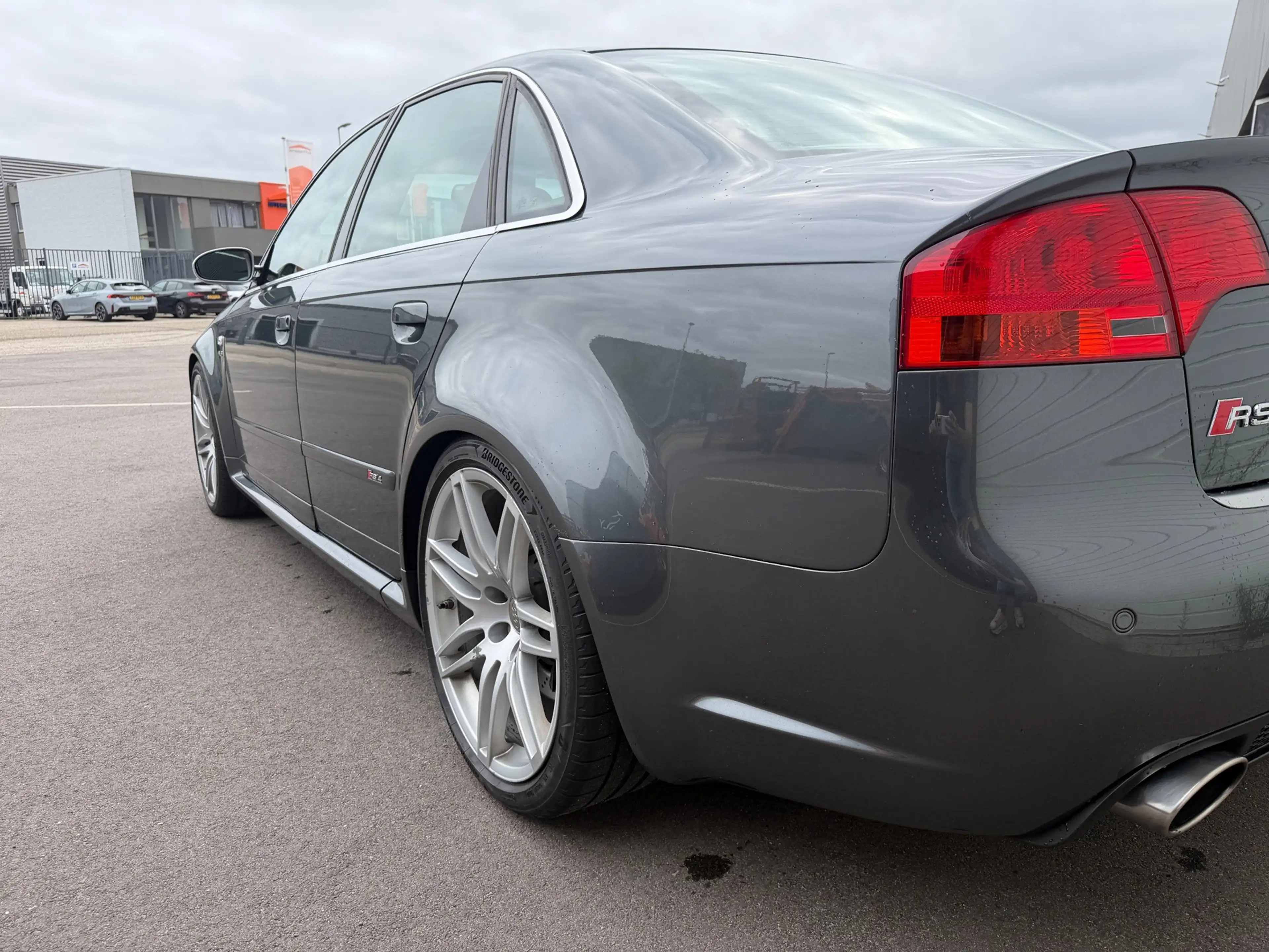 Audi RS4 A4 Limousine 4.2 V8 quattro B6 SCHUIFDAK/LEDER/STO — photo 5