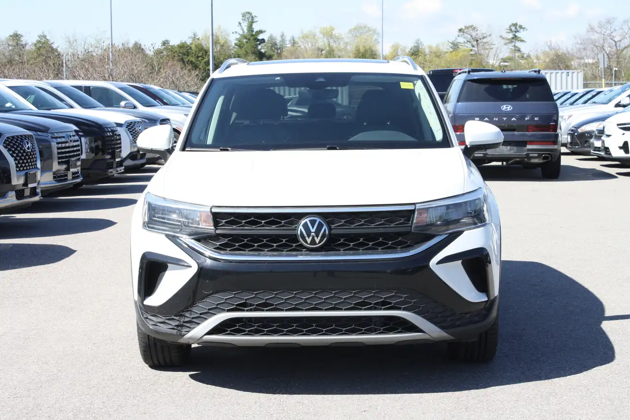 Volkswagen Taos снимка Volkswagen Taos