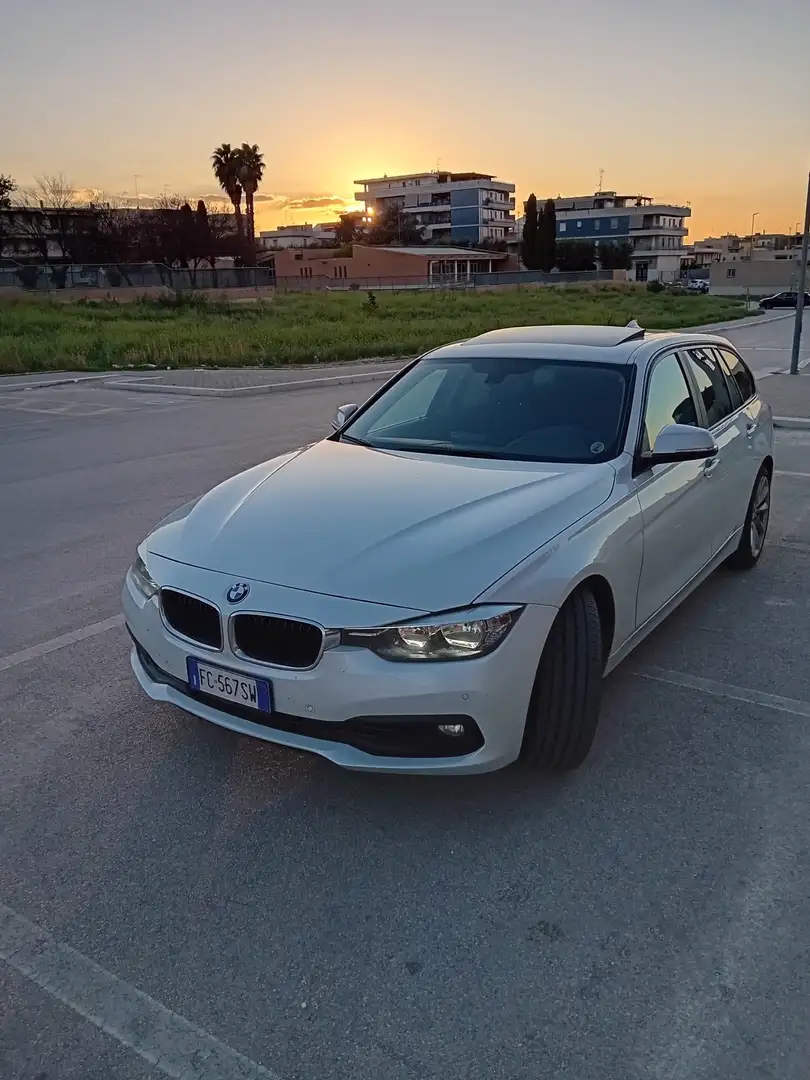 BMW 316 316d Touring Business auto - 1
