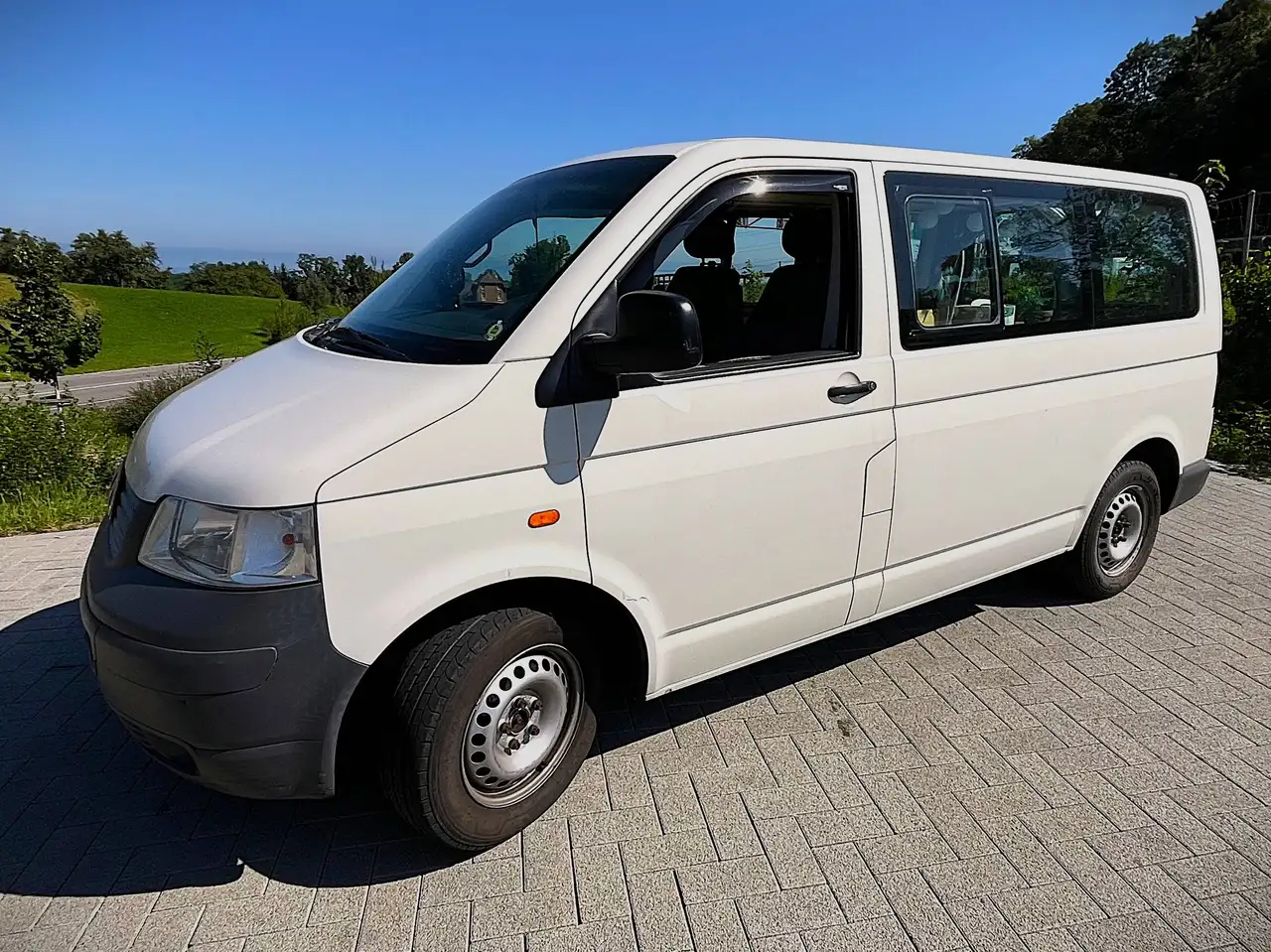 Volkswagen Transporter T5 2004