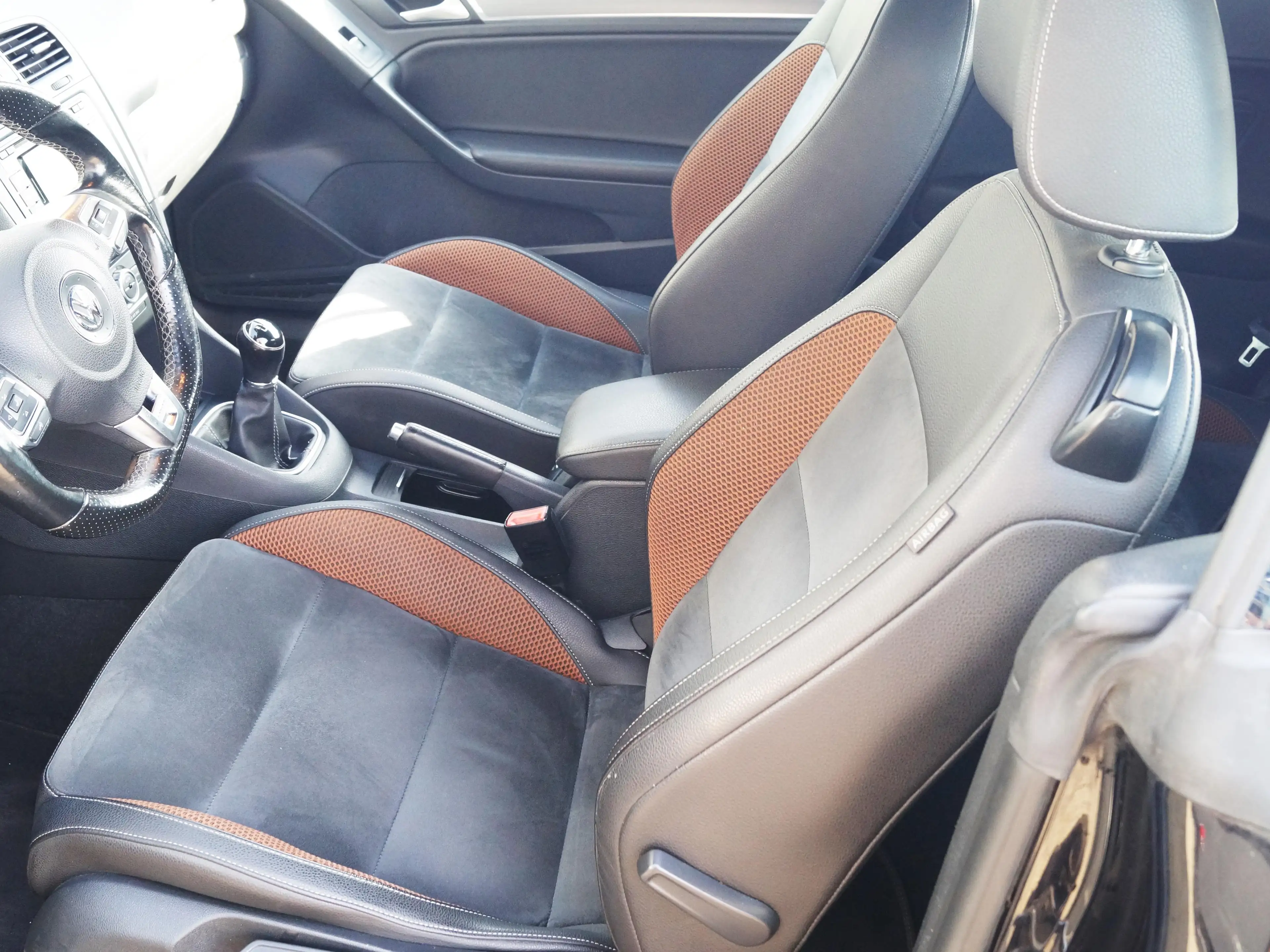 Volkswagen Golf Cabriolet Golf Cabriolet 1.6 CR TDi !! Karmann !! — photo 12