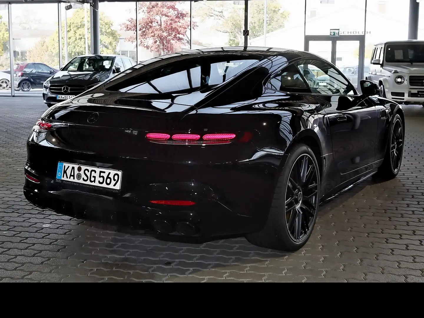 Mercedes-Benz AMG GT HUD+360°+DIG-LED+Hinterachslenkun+Pano Schwarz - 2