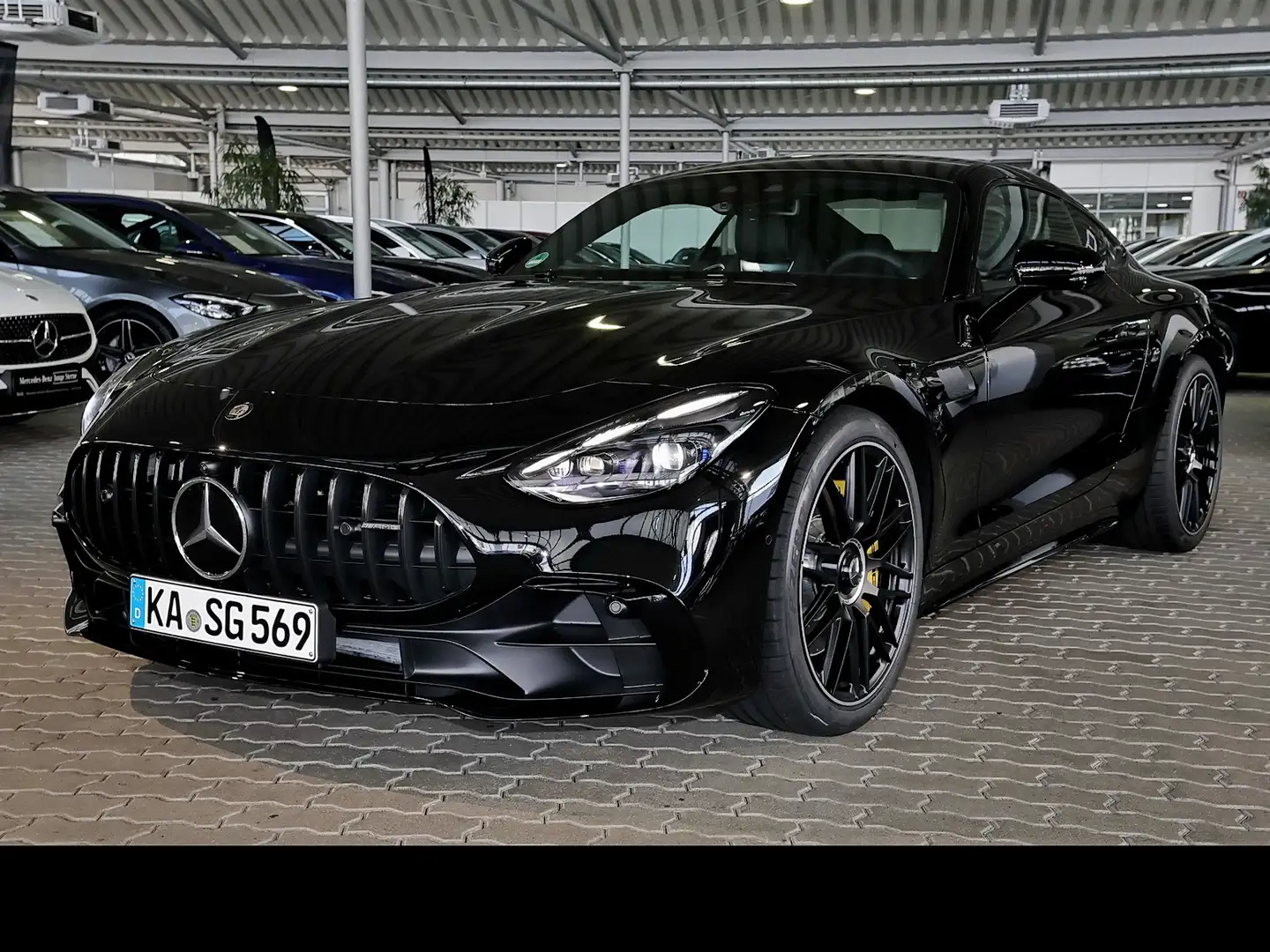 Mercedes-Benz AMG GT HUD+360°+DIG-LED+Hinterachslenkun+Pano Schwarz - 1