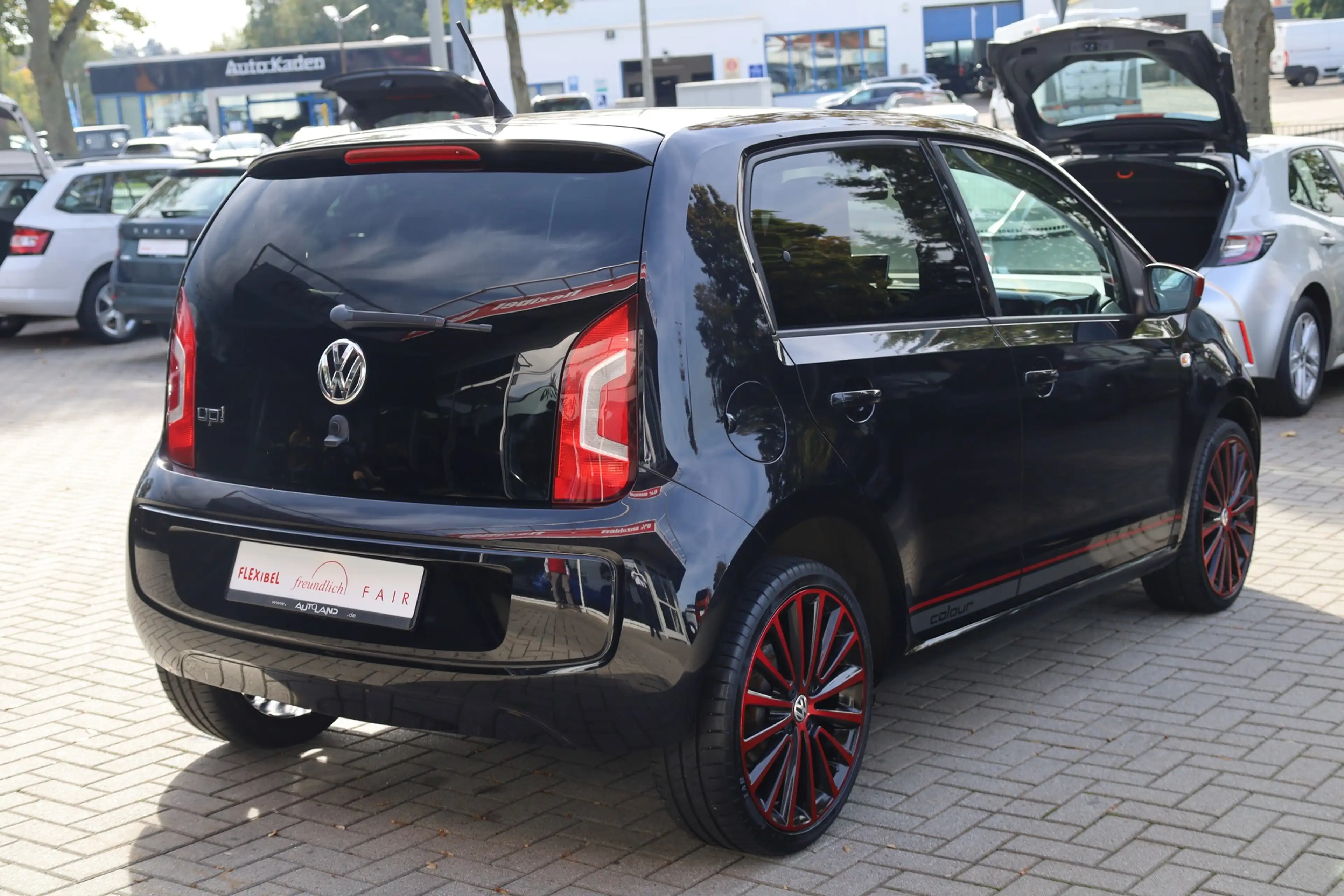 Volkswagen up! 1.0 TSI move Navi Sitzheizung Bluetooth AU — photo 6