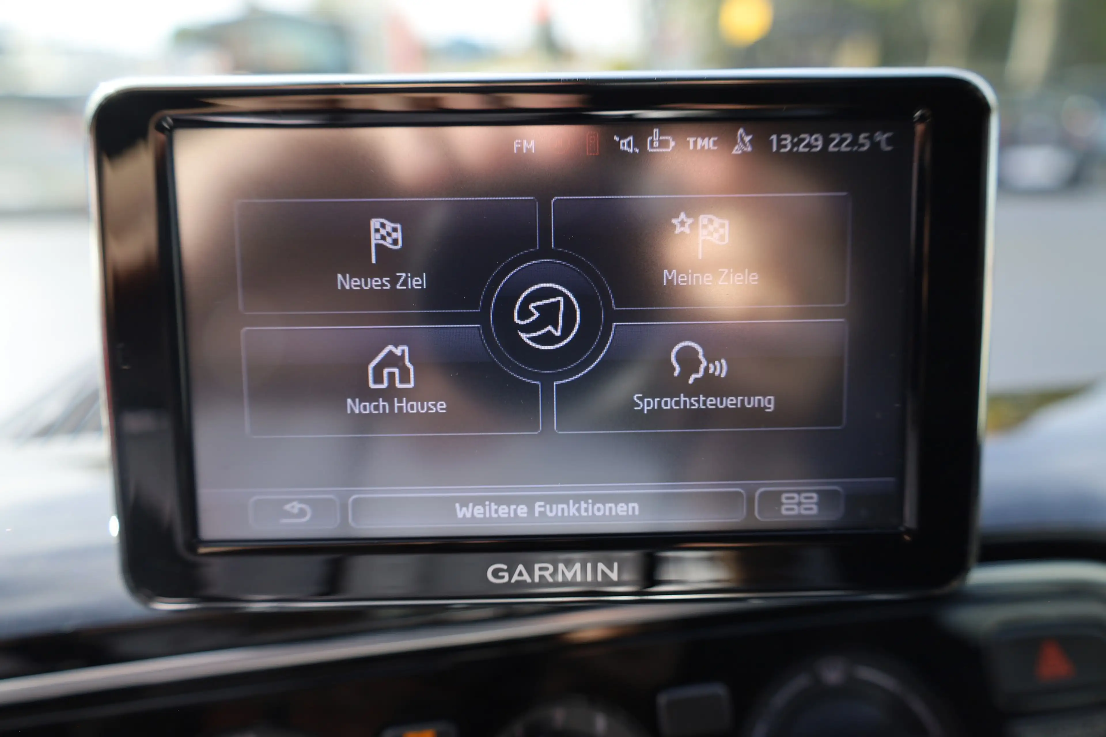 Volkswagen up! 1.0 TSI move Navi Sitzheizung Bluetooth AU — photo 13
