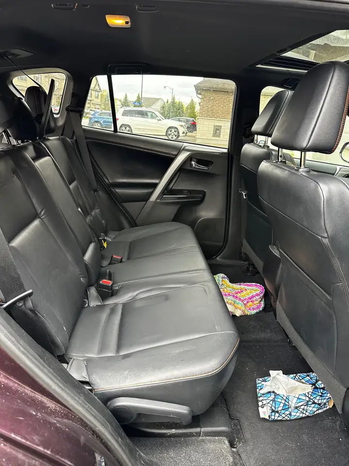Toyota RAV 4 снимка Toyota RAV 4