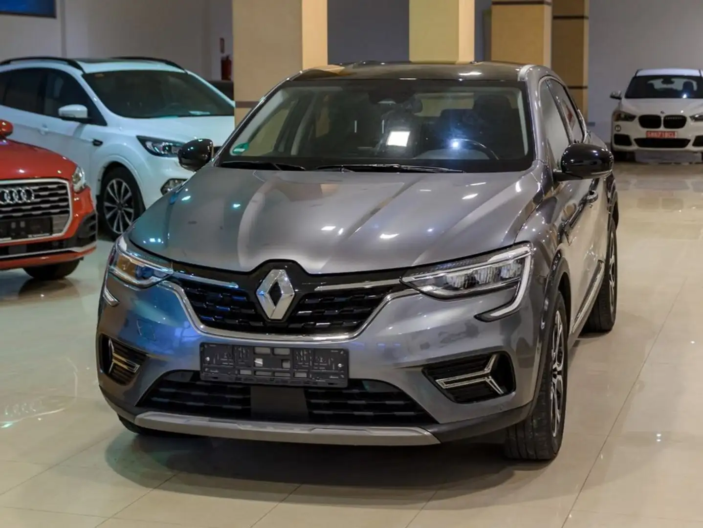 Renault Arkana Techno TCe 103kW140CV EDC mild hybrid Gris - 2