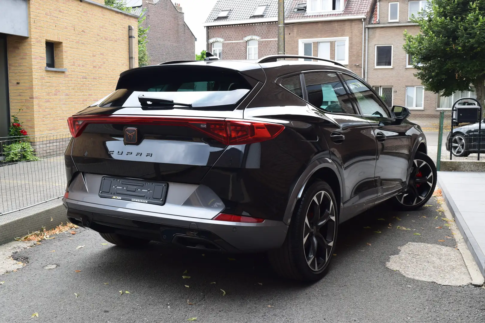 CUPRA Formentor e-Hybrid 1.4 DSG - NAVI / LED / LEDER / ADAP CC Zwart - 2