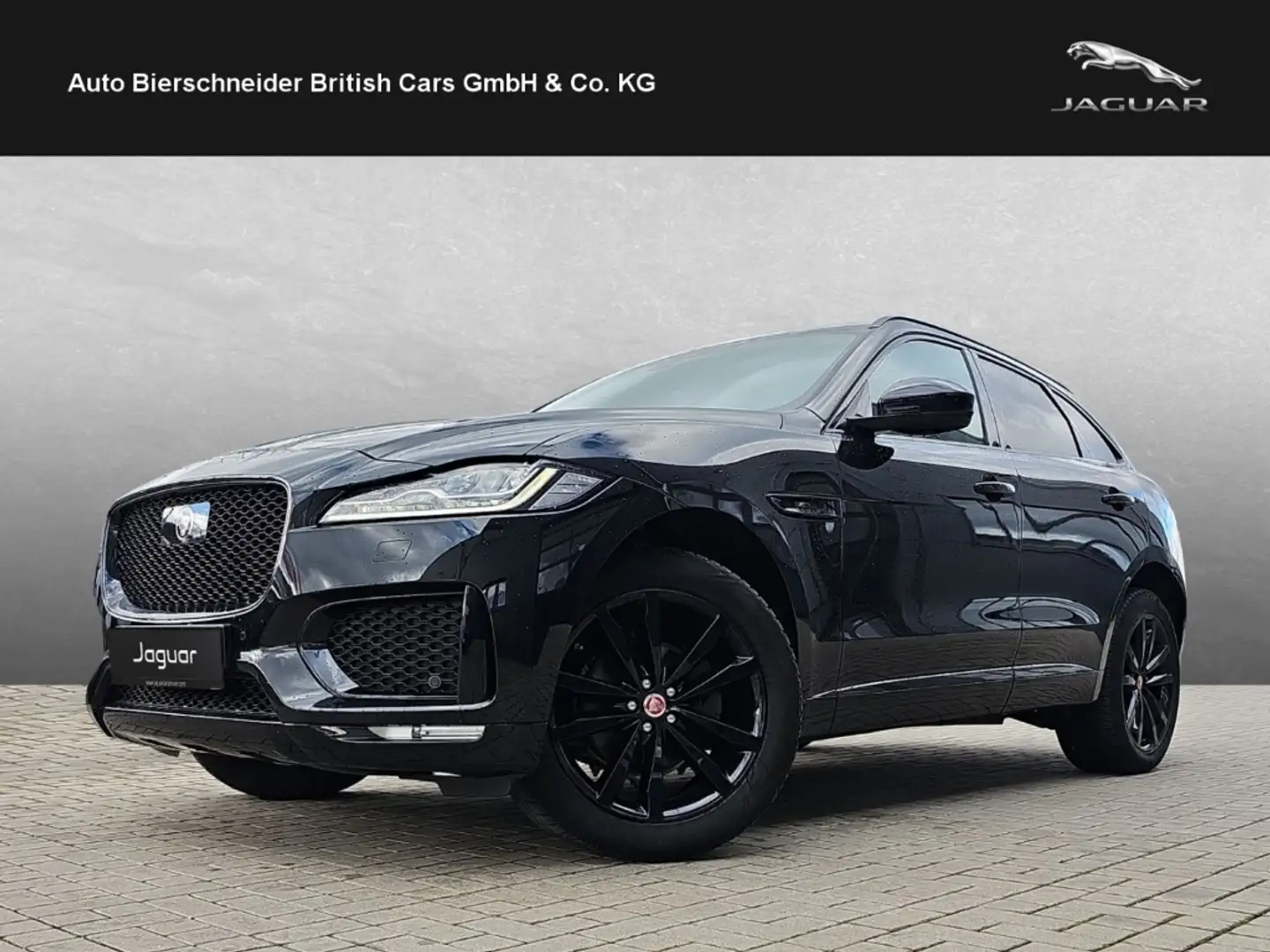 Jaguar F-Pace 20d Chequered Flag AWD Schwarz - 1
