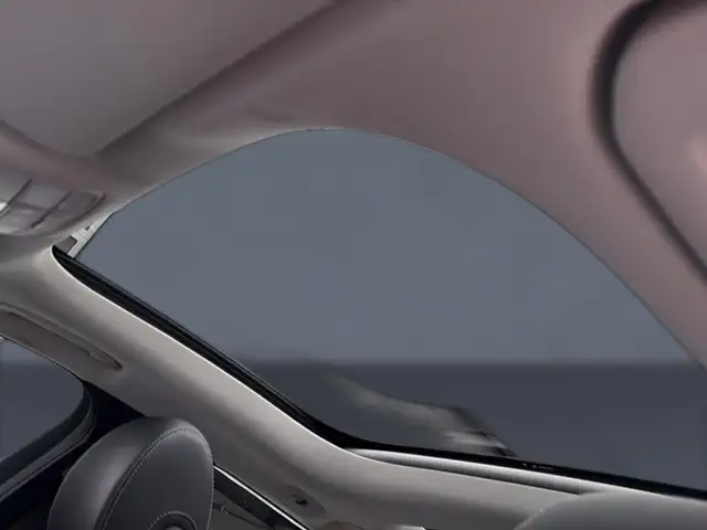 Mercedes-Benz E-Class view 9
