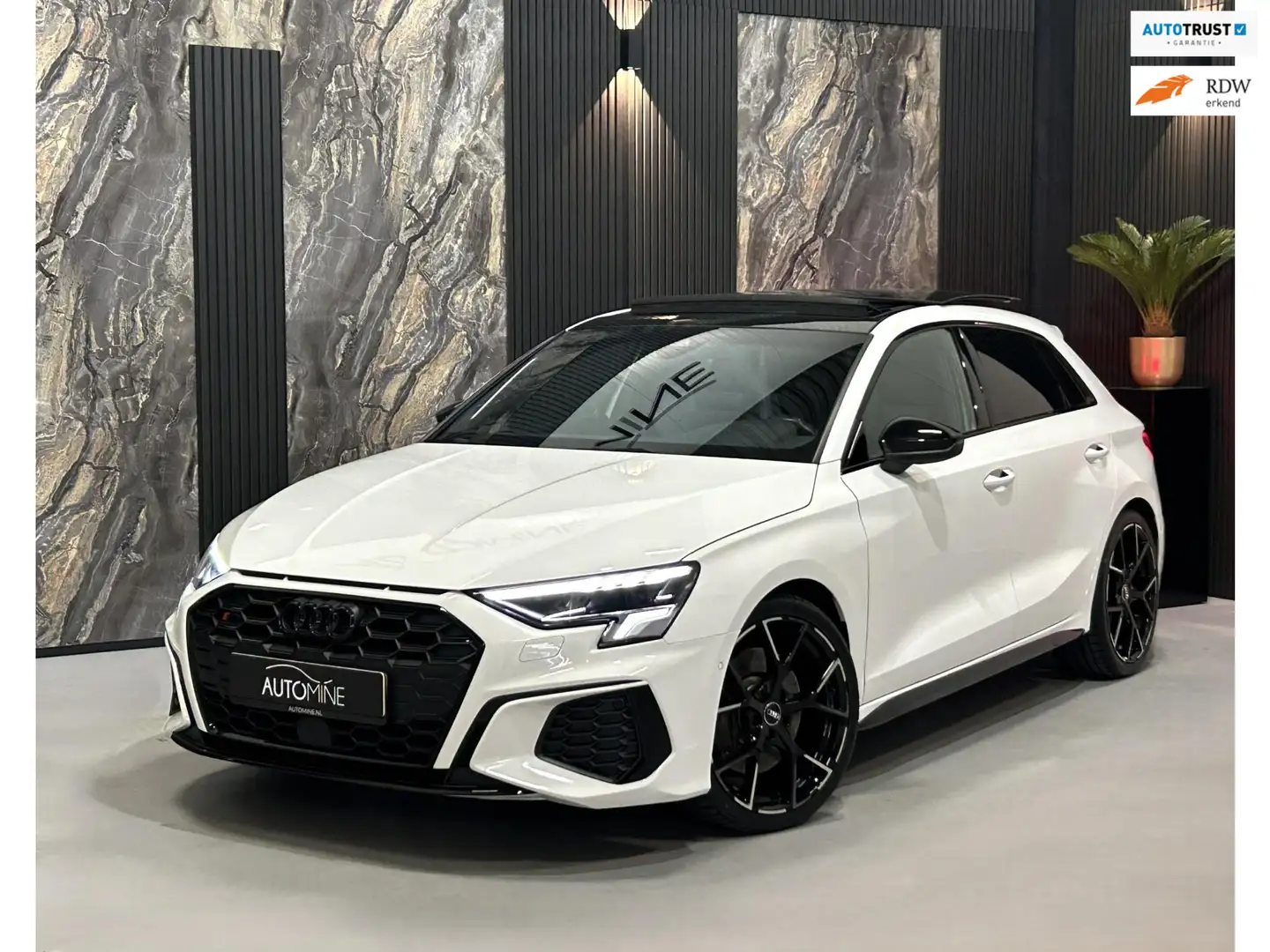 Audi S3 2.0 TFSI Quattro Sportback Edition One |PANO|VIRTU Wit - 1