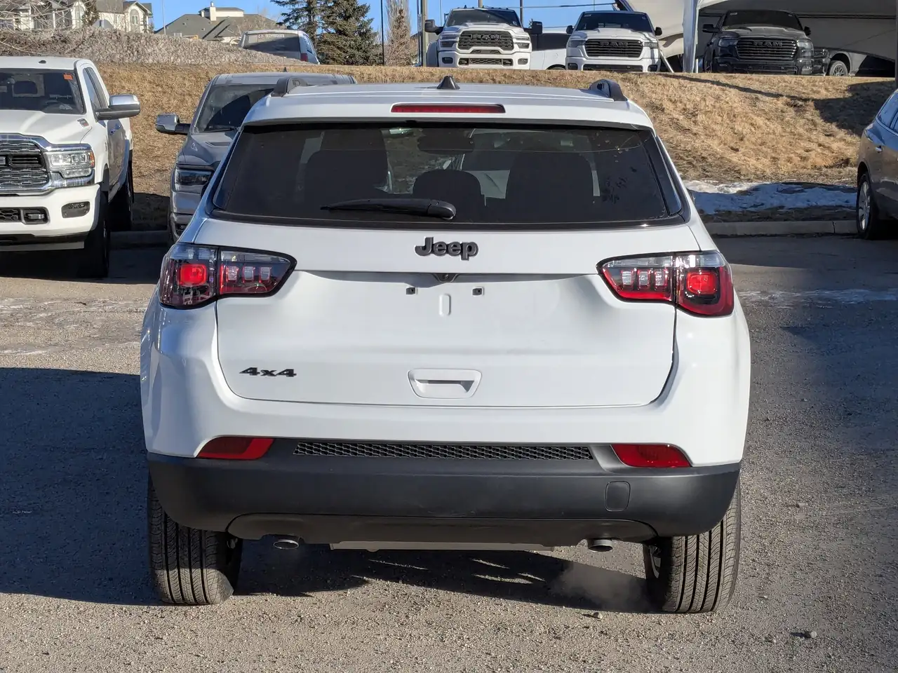 Jeep Compass снимка Jeep Compass