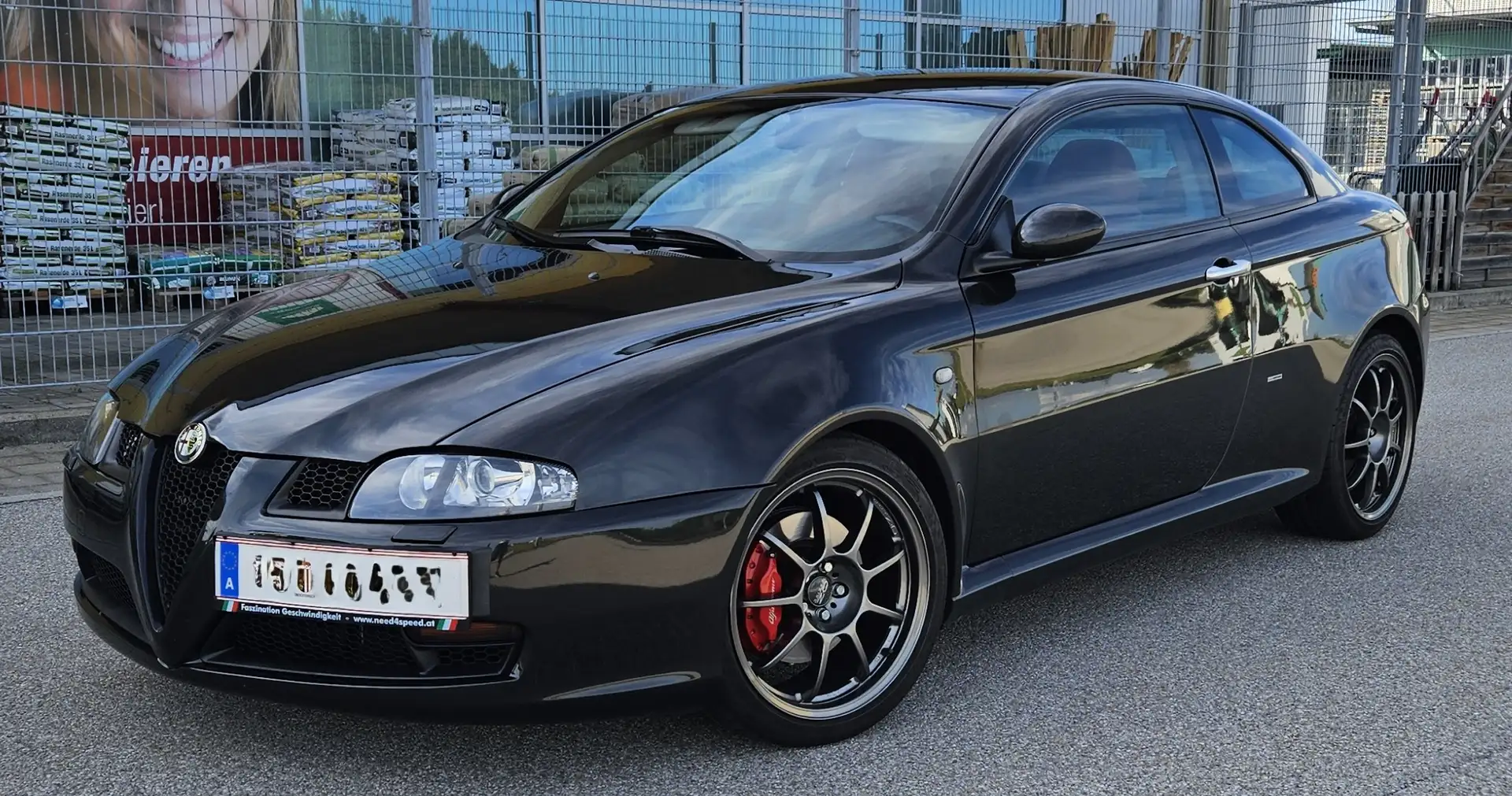 Alfa Romeo GT Alfa GT 3,2 V6 24V Distinctive Distinctive Schwarz - 1
