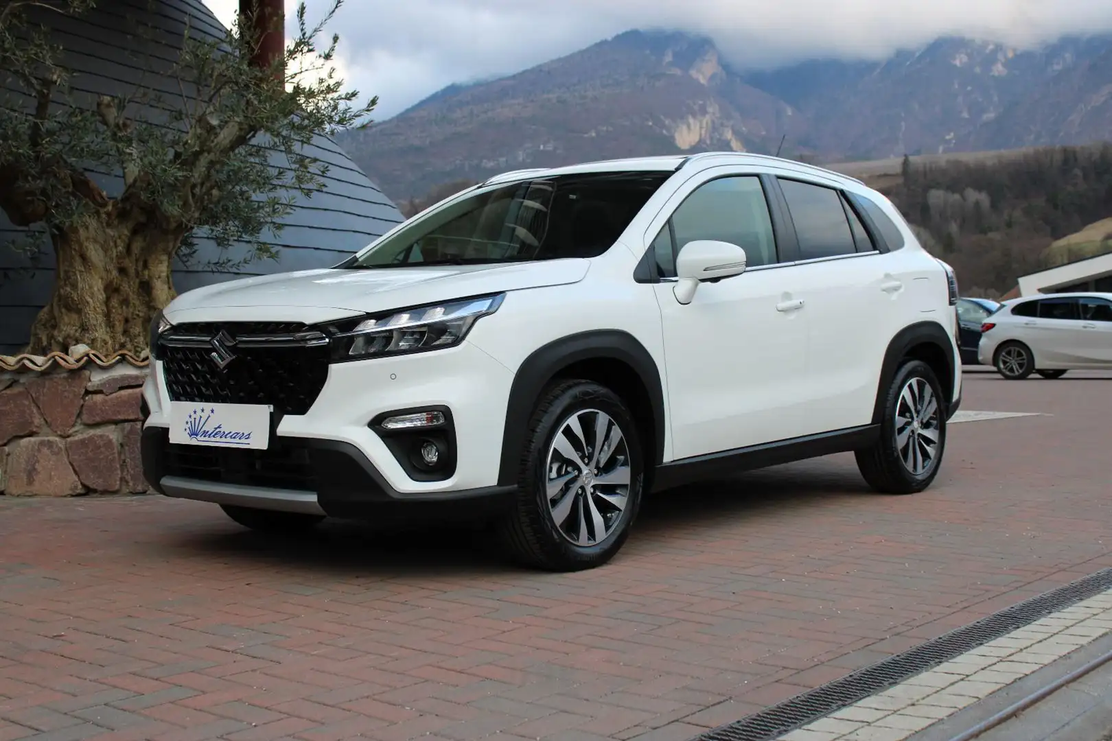 Suzuki S-Cross 1.5 140V Hybrid 4WD AllGrip A/T Starview Bianco - 2