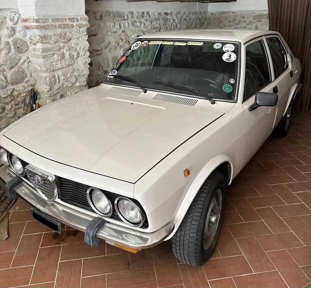 Alfa Romeo Alfetta 1.6 my75 ASI, foto 1