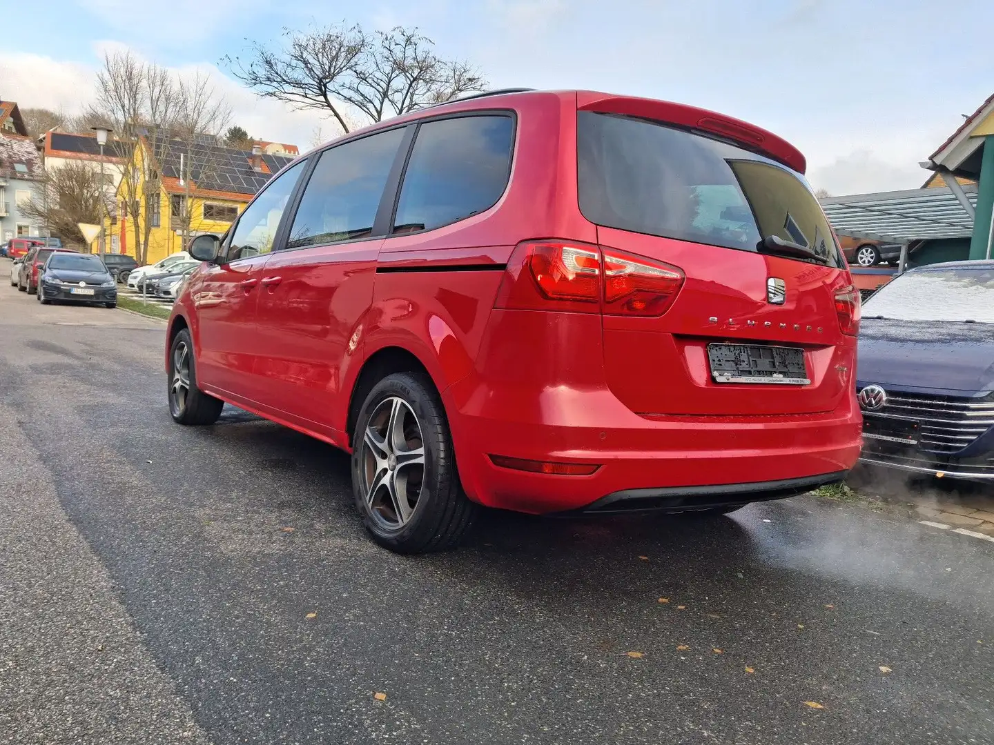 SEAT Alhambra 2.0TDI Style 4Drive 7-SITZE+XENON+AHK Rot - 2