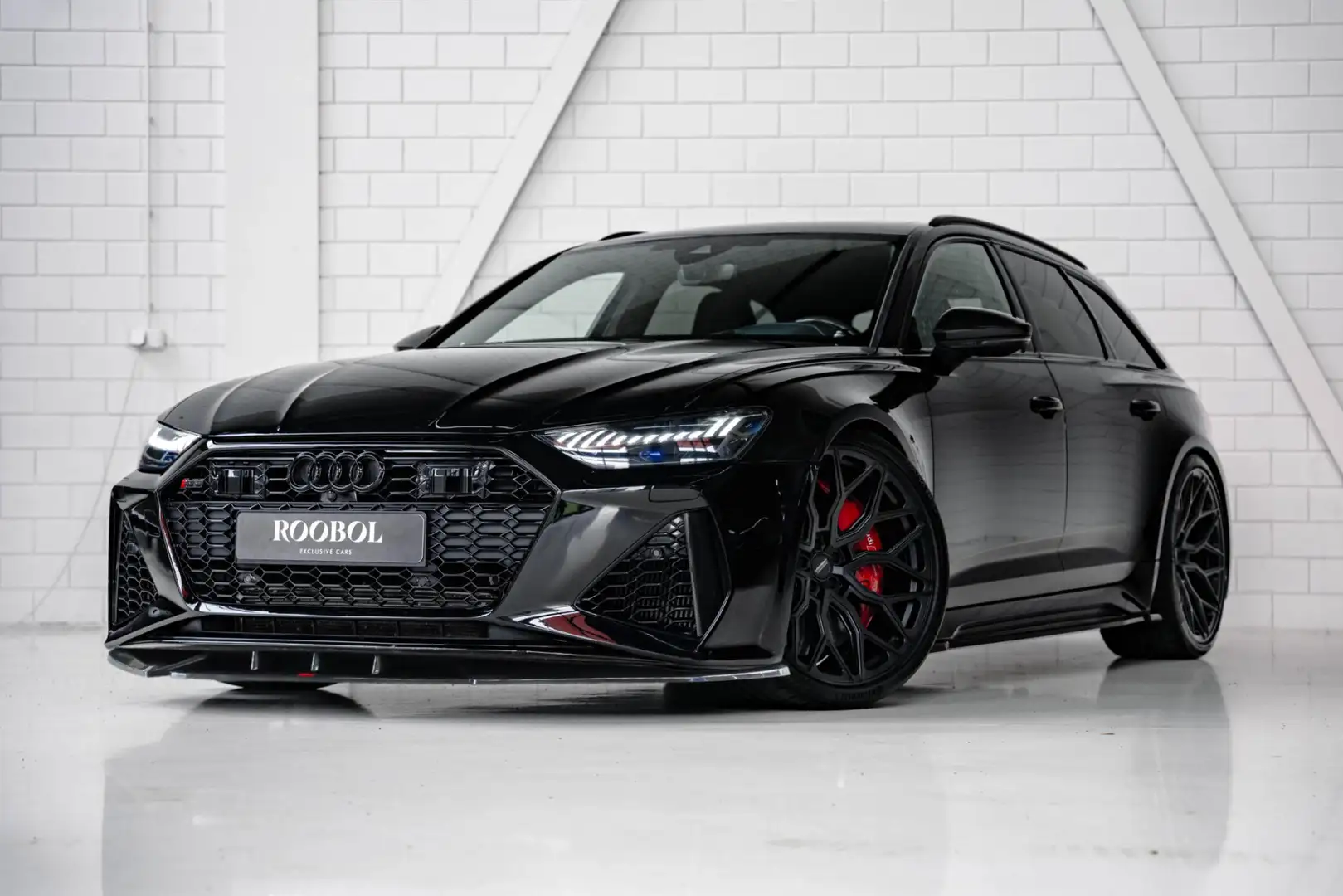 Audi RS6 Avant l FULL URBAN l 780pk l Carbon l B&O Schwarz - 1