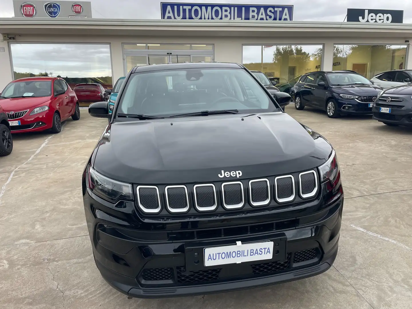 Jeep Compass 1.6 mjt Business 130 CV "Km 76.000" Nero - 1
