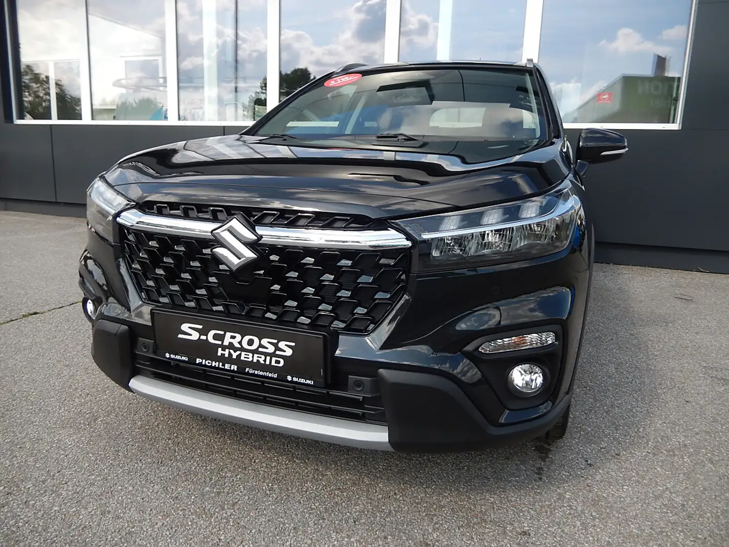 Suzuki S-Cross 1,4 Hybrid ALLGRIP shine Schwarz - 1