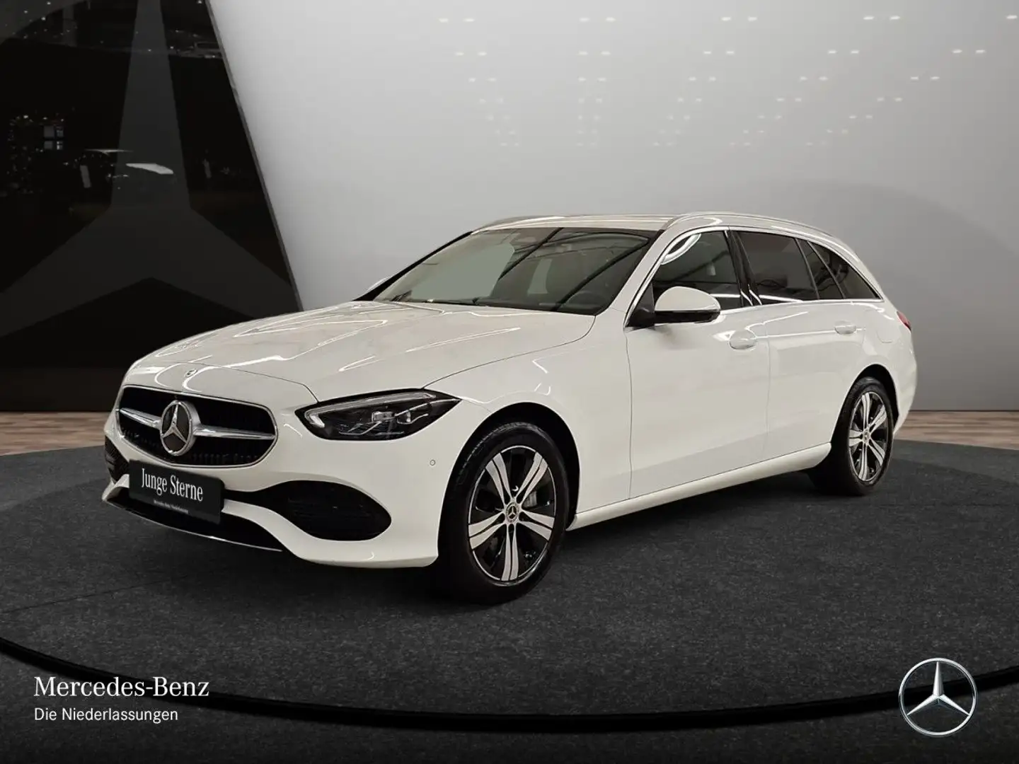 Mercedes-Benz C 300 e T AVANTG+360+LED+TOTW+KEYLESS+9G Weiß - 2