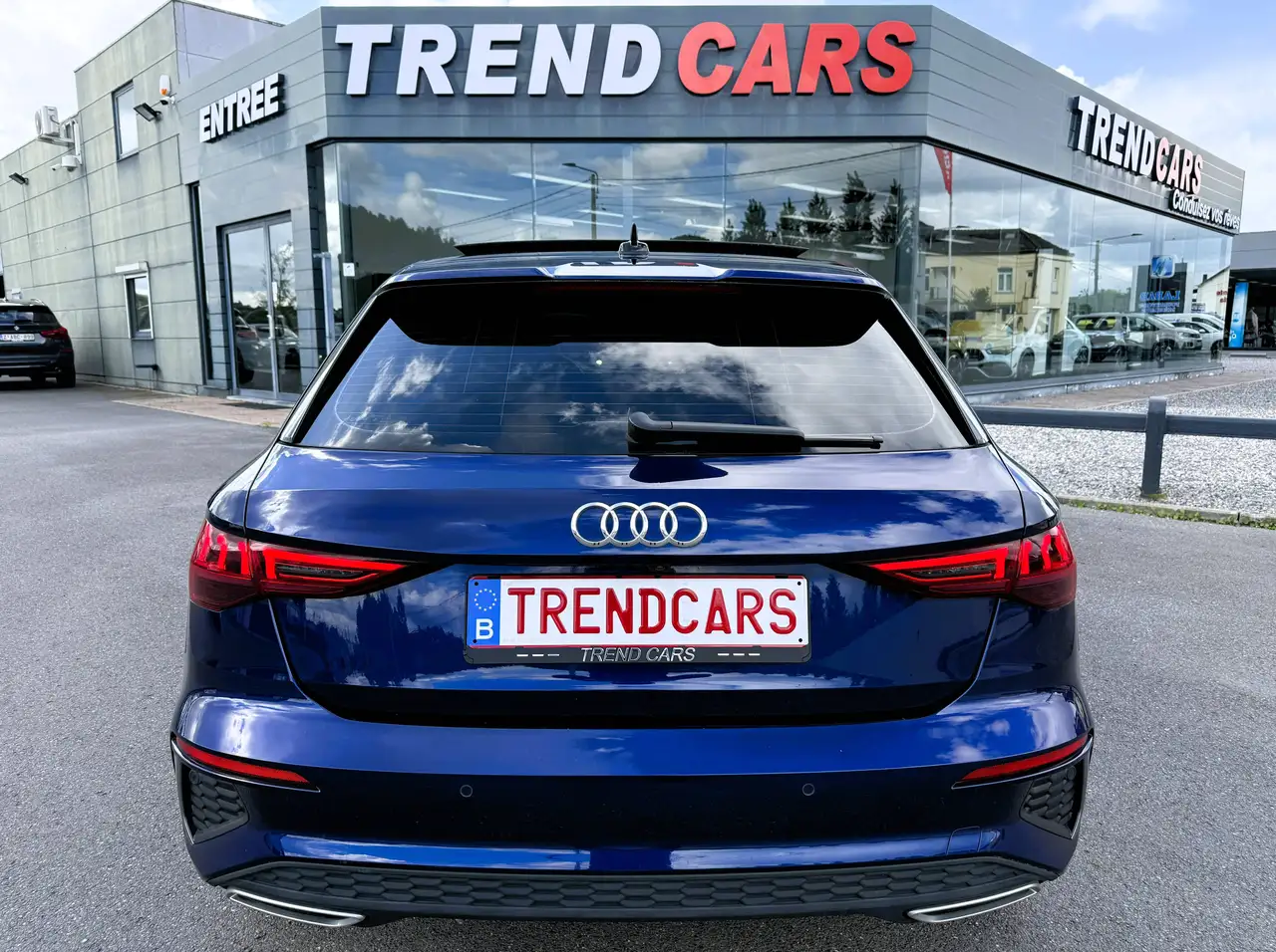 Audi A3 30 TFSI AUT 3x SLINE TOIT PANO CUIR KEYLESS LED MATRIX HUD CAMERA CARPLAY, миниатюра 9